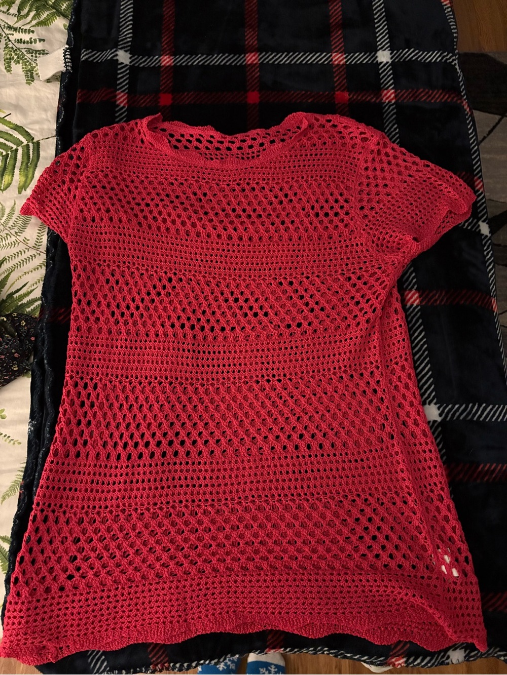 Red Crochet Knit Short-Sleeve Women's Top